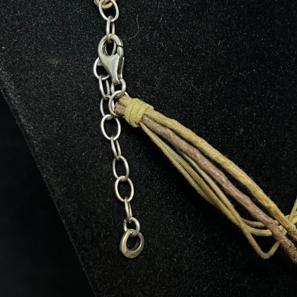 Silpada Sterling Silver & Leather  Necklace W/2 Tone Howlite Pendant (3737) - Picture 6 of 7